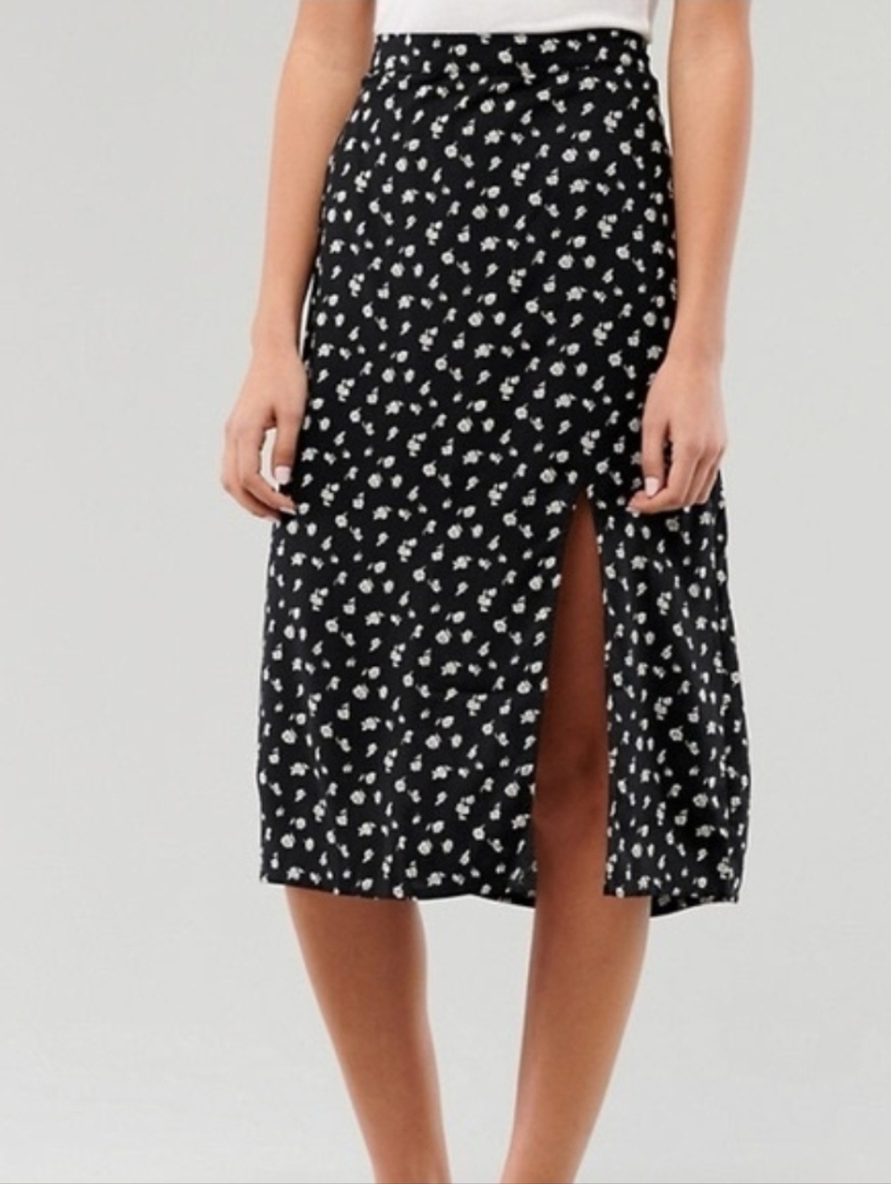 Hollister Floral Black Midi Skirt Size Small